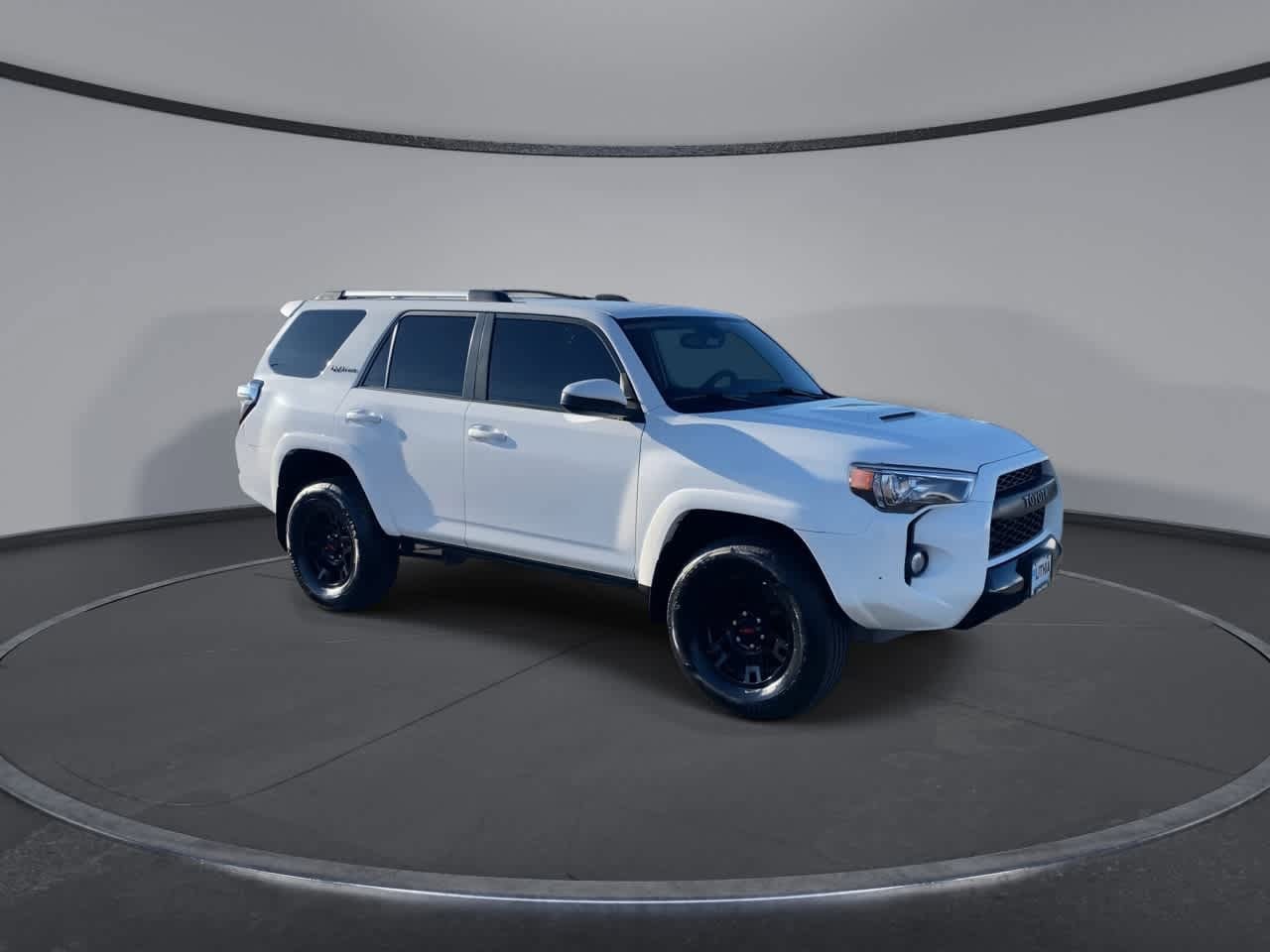 Thumbnail: 2018 Toyota 4Runner - 2