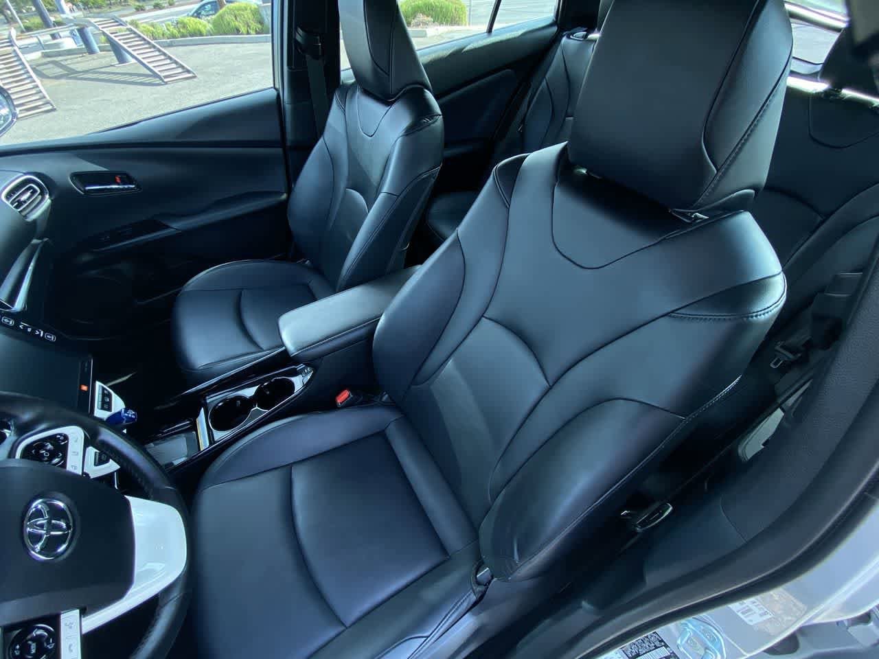 Thumbnail: 2019 Toyota Prius Prime - 11