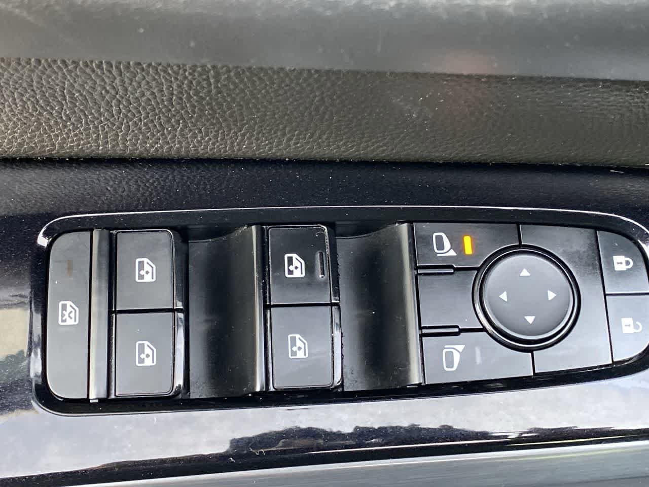 Thumbnail: 2023 Nissan Pathfinder - 13