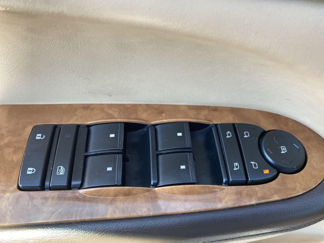 Thumbnail: 2012 Buick Enclave - 13