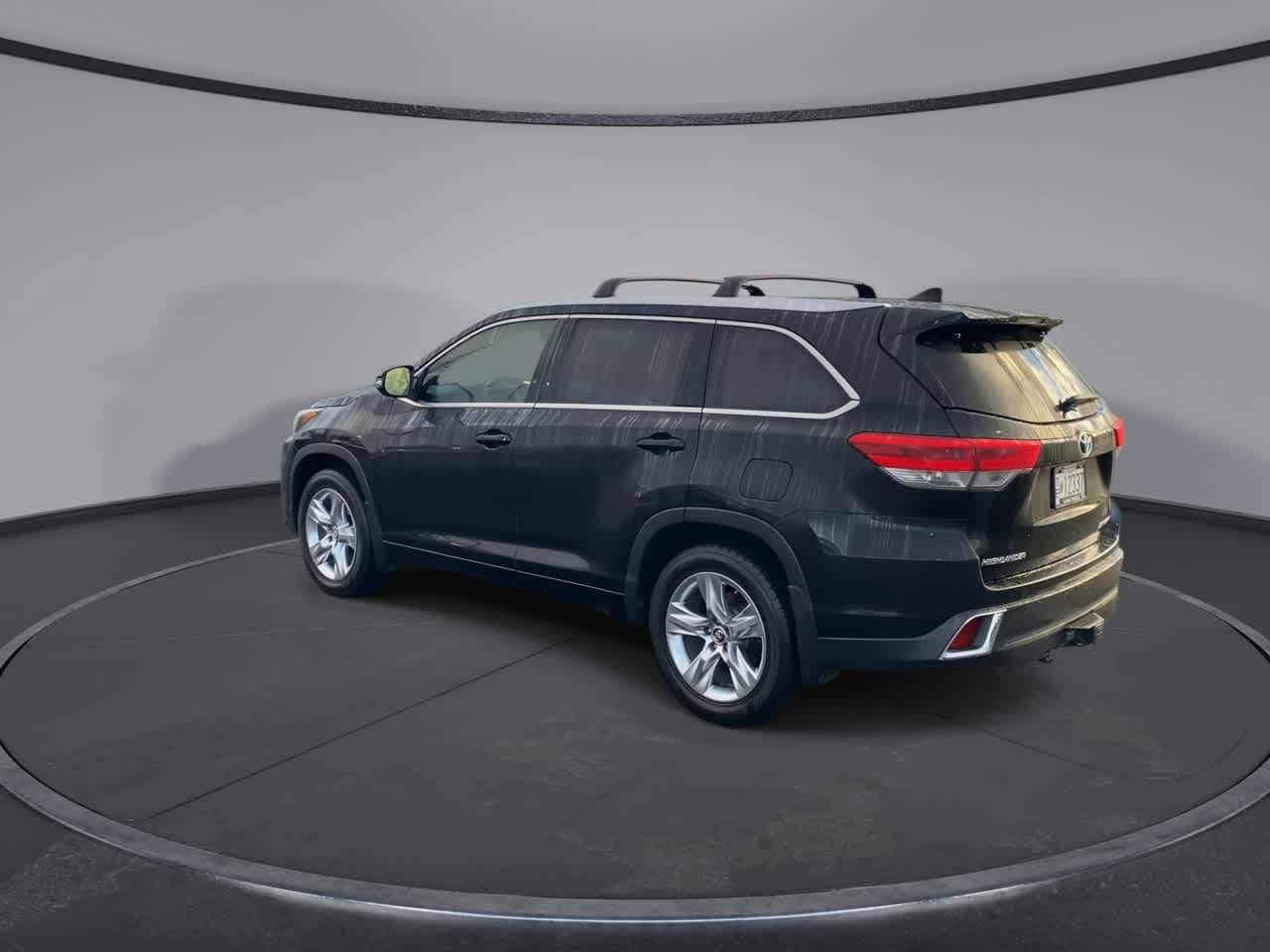 Thumbnail: 2018 Toyota Highlander - 6