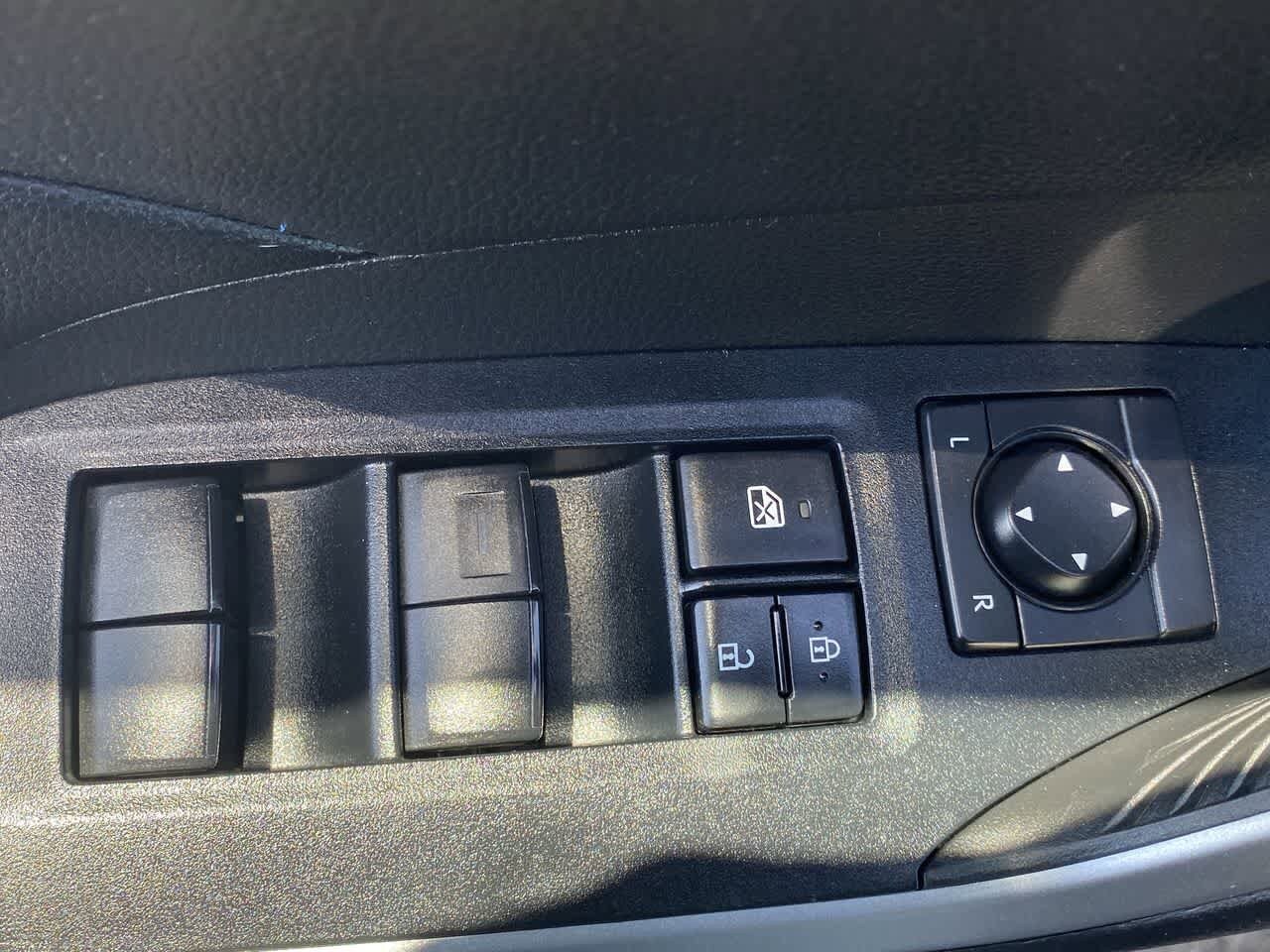 Thumbnail: 2021 Toyota RAV4 - 13