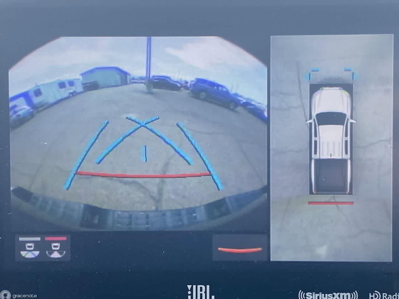 Thumbnail: 2020 Toyota Tacoma - 17