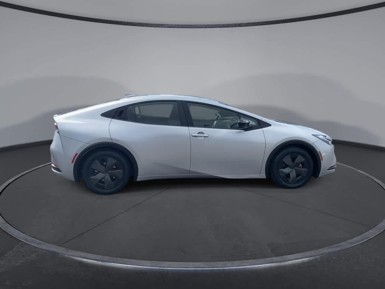 Thumbnail: 2024 Toyota Prius - 9