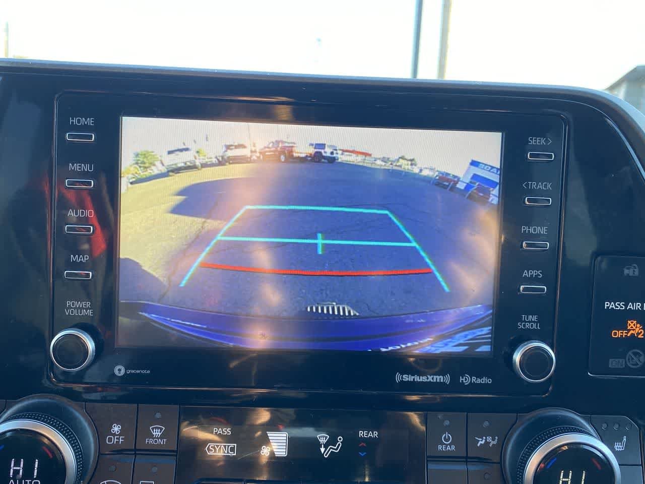 Thumbnail: 2021 Toyota Highlander - 16