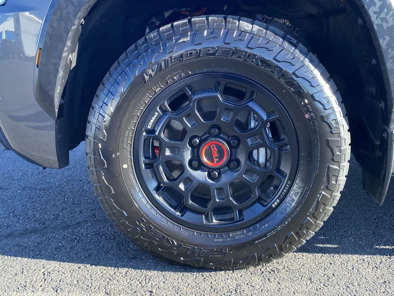 Thumbnail: 2024 Toyota Sequoia - 10