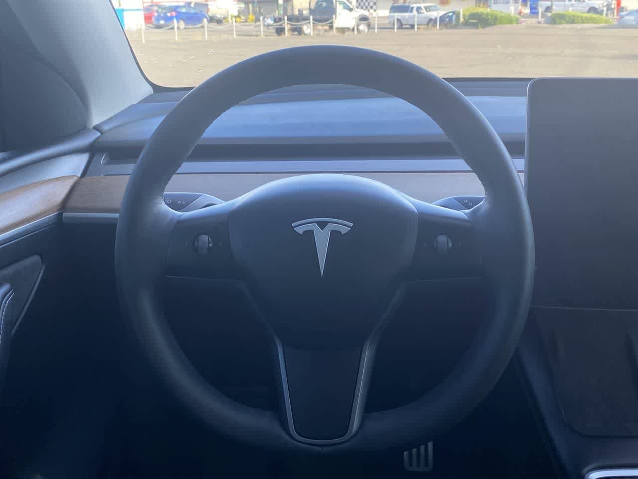 Thumbnail: 2023 Tesla Model Y - 14