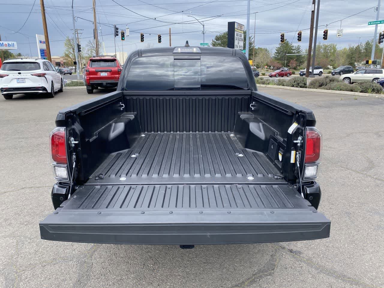 Thumbnail: 2023 Toyota Tacoma - 24