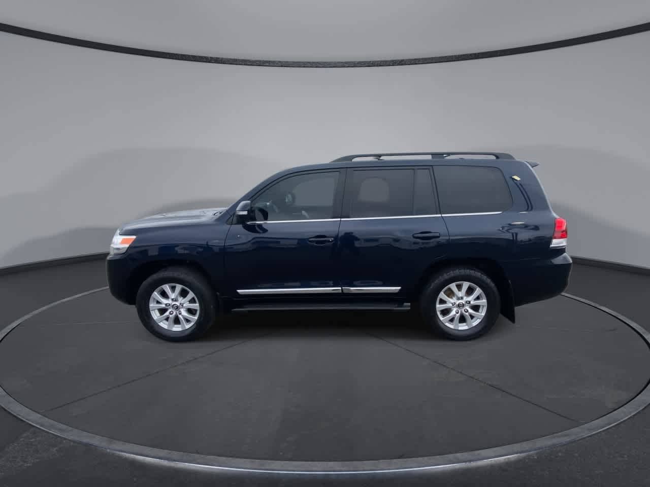 Thumbnail: 2019 Toyota Land Cruiser - 5