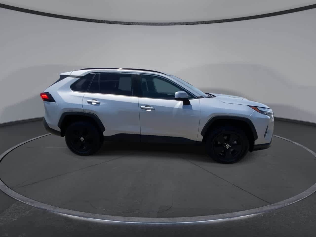 Thumbnail: 2024 Toyota RAV4 - 9