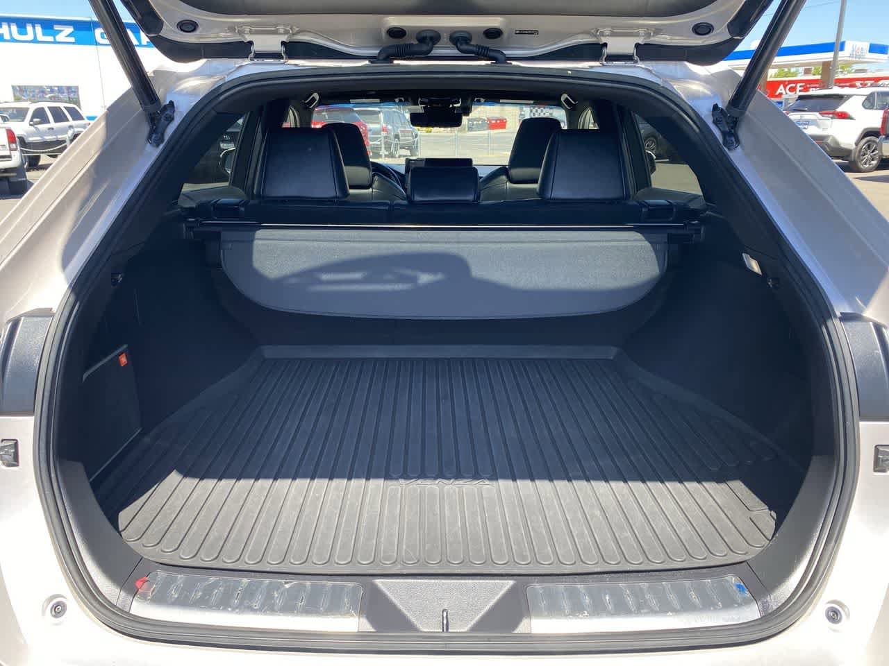 2021 Toyota Venza Limited 24