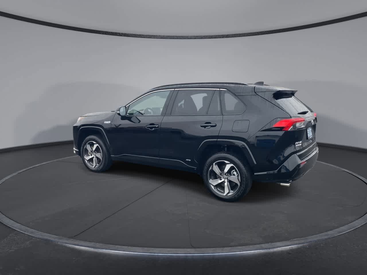 Thumbnail: 2023 Toyota RAV4 - 6