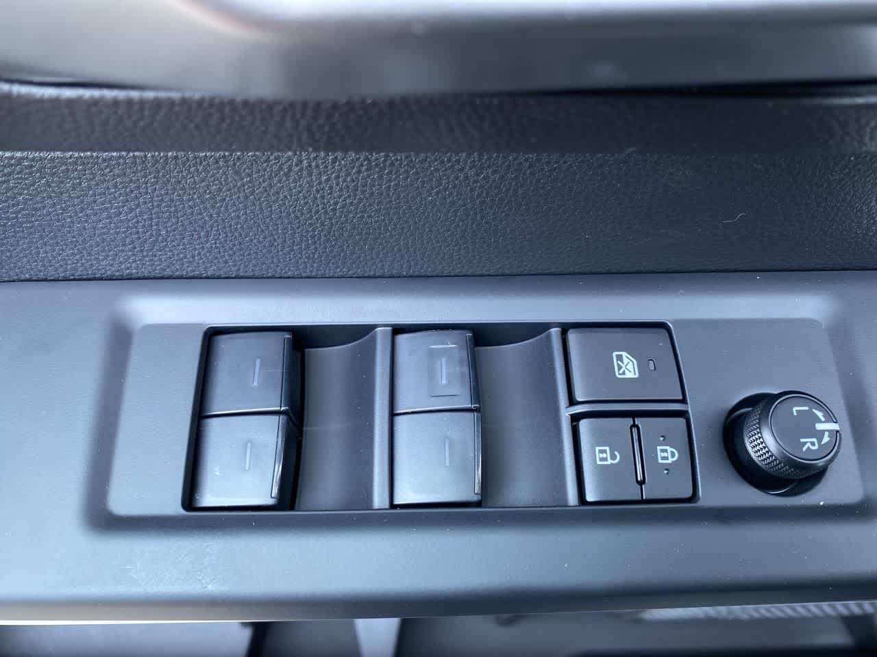 Thumbnail: 2026 Toyota Tundra - 13