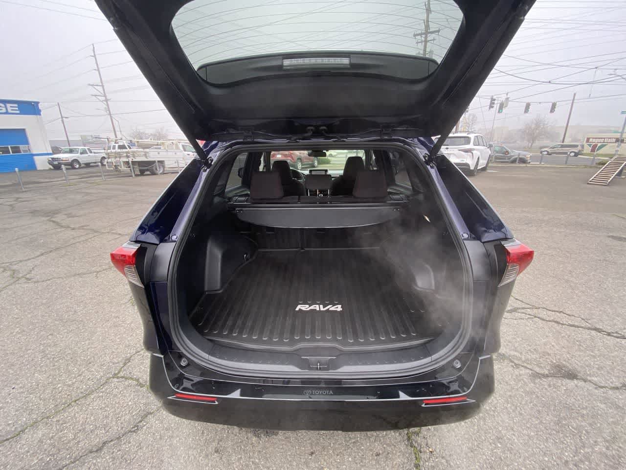 Thumbnail: 2024 Toyota RAV4 - 23