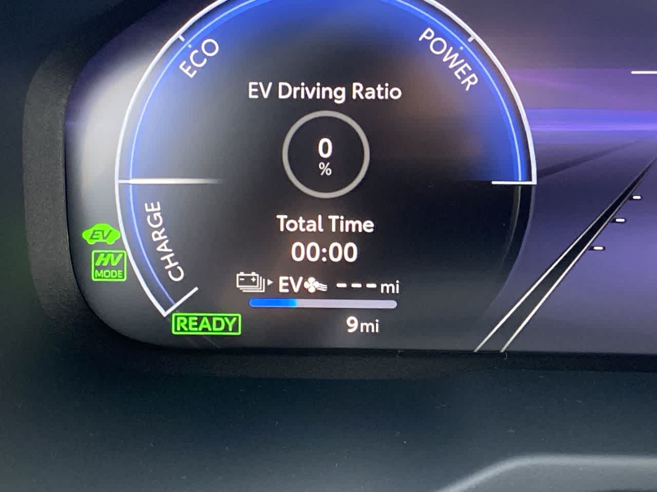 Thumbnail: 2025 Toyota RAV4 - 15