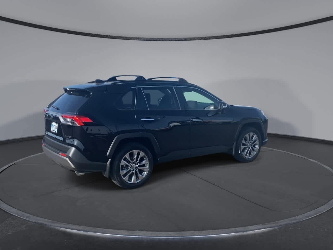 Thumbnail: 2025 Toyota RAV4 - 8