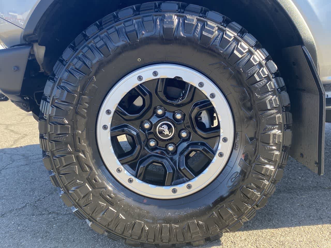 Thumbnail: 2021 Ford Bronco - 10