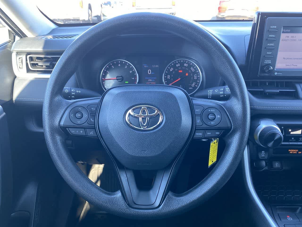 Thumbnail: 2022 Toyota RAV4 - 14