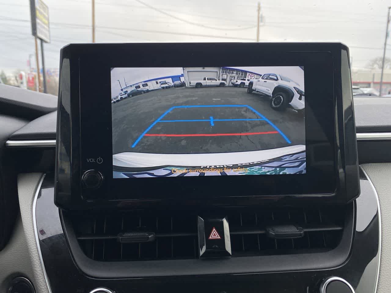 Thumbnail: 2023 Toyota Corolla - 17