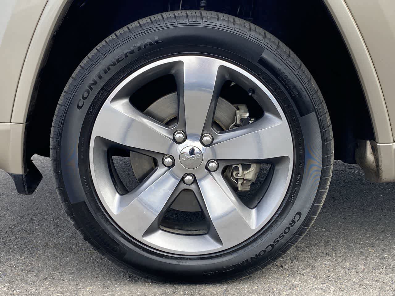 Thumbnail: 2014 Jeep Grand Cherokee - 10