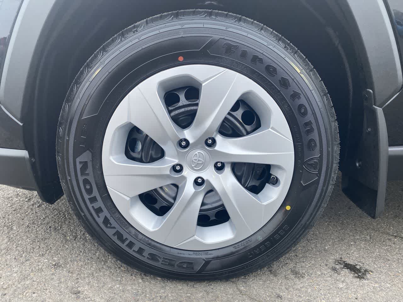 Thumbnail: 2025 Toyota RAV4 - 10