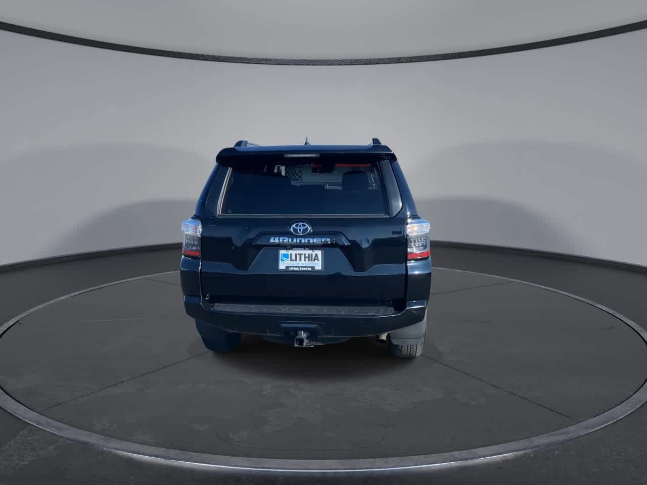 Thumbnail: 2023 Toyota 4Runner - 7