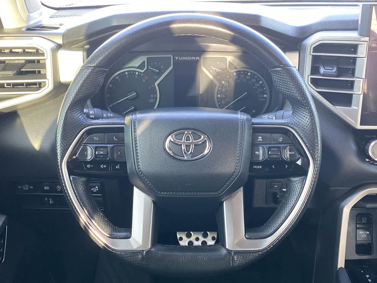 Thumbnail: 2022 Toyota Tundra - 14