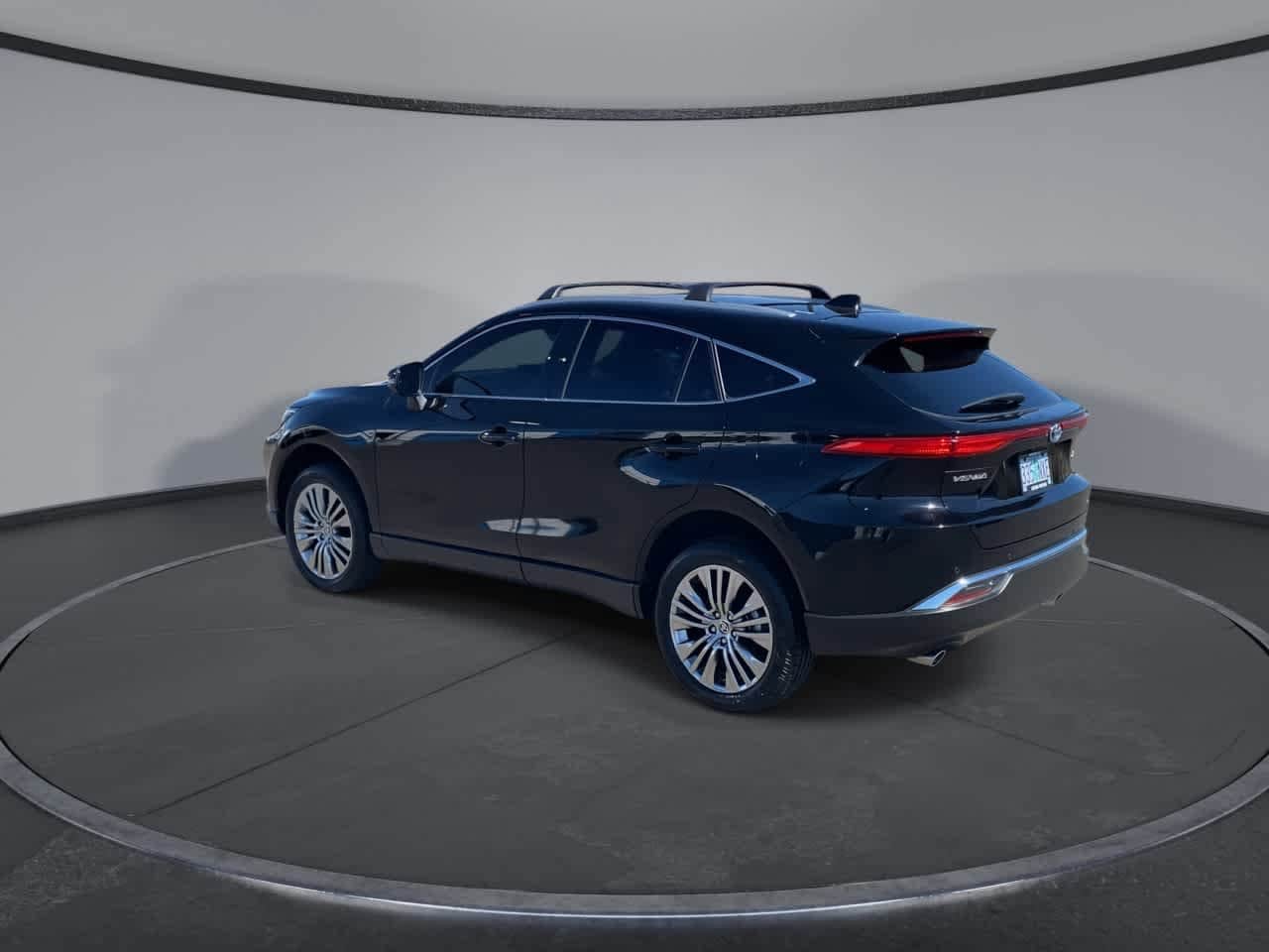 Thumbnail: 2022 Toyota Venza - 7