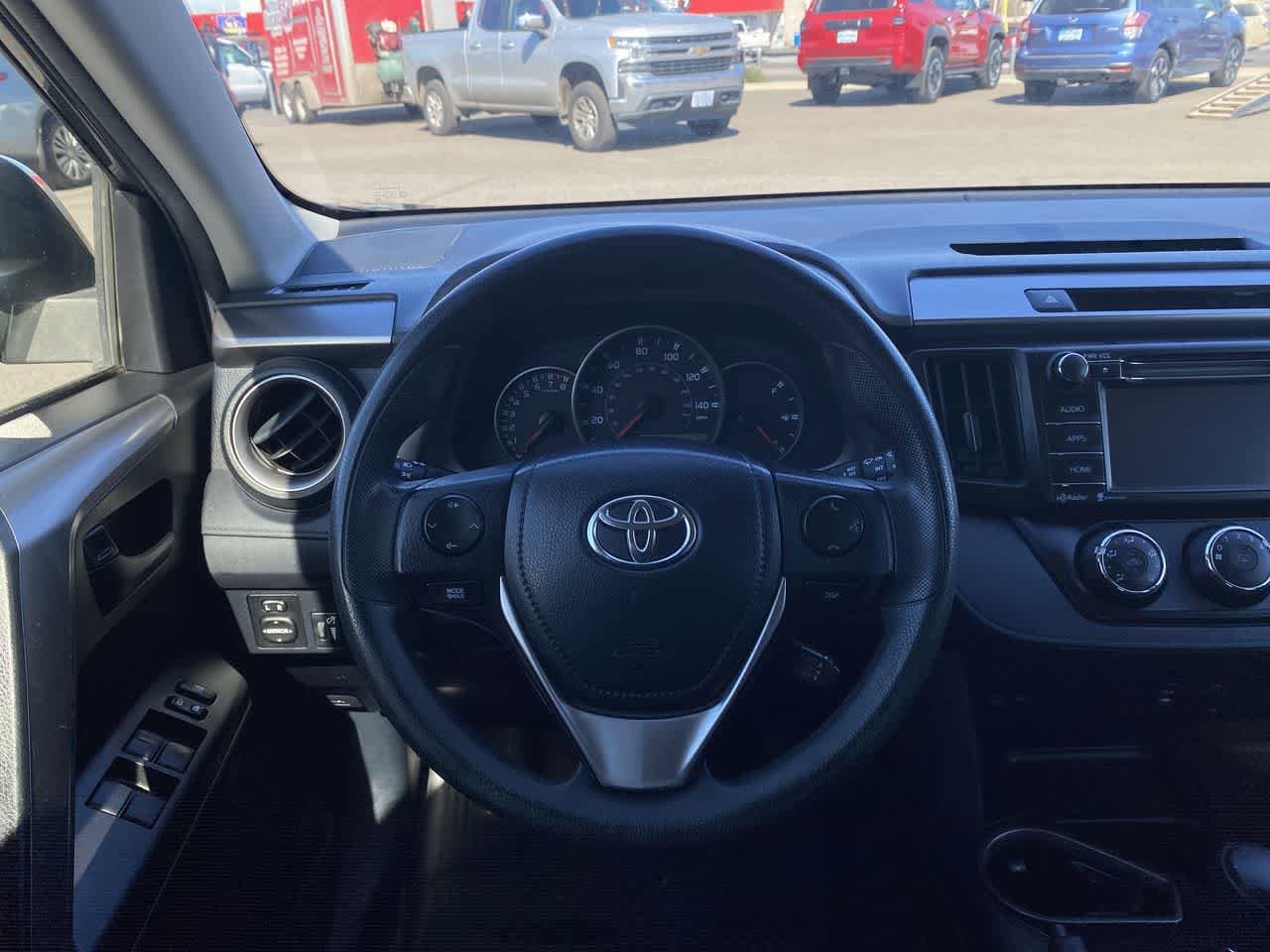 Thumbnail: 2016 Toyota RAV4 - 14