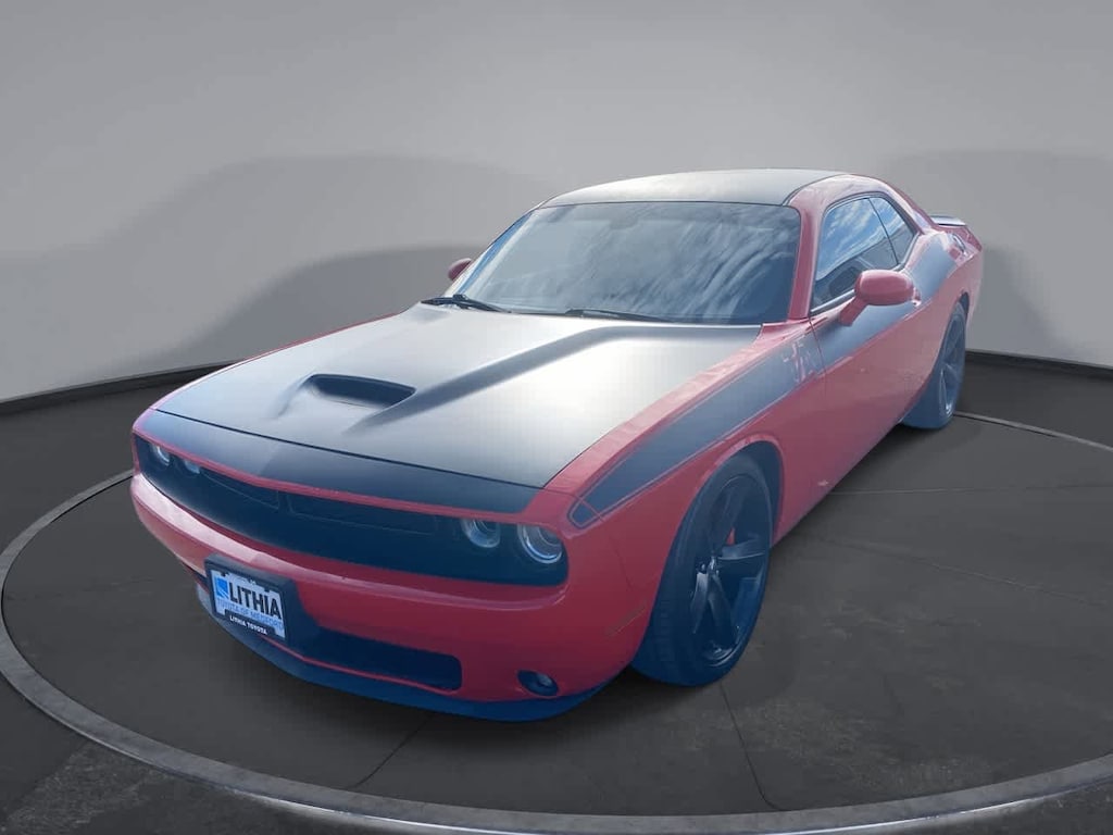 Used 2018 Dodge Challenger R/T Coupe