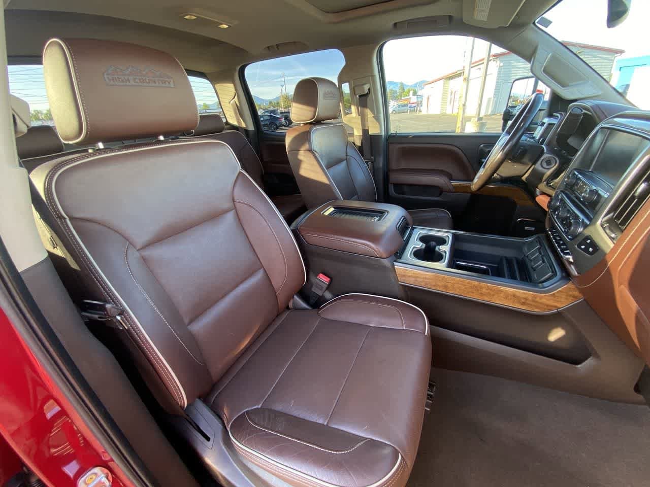 Thumbnail: 2019 Chevrolet Silverado 2500 - 25