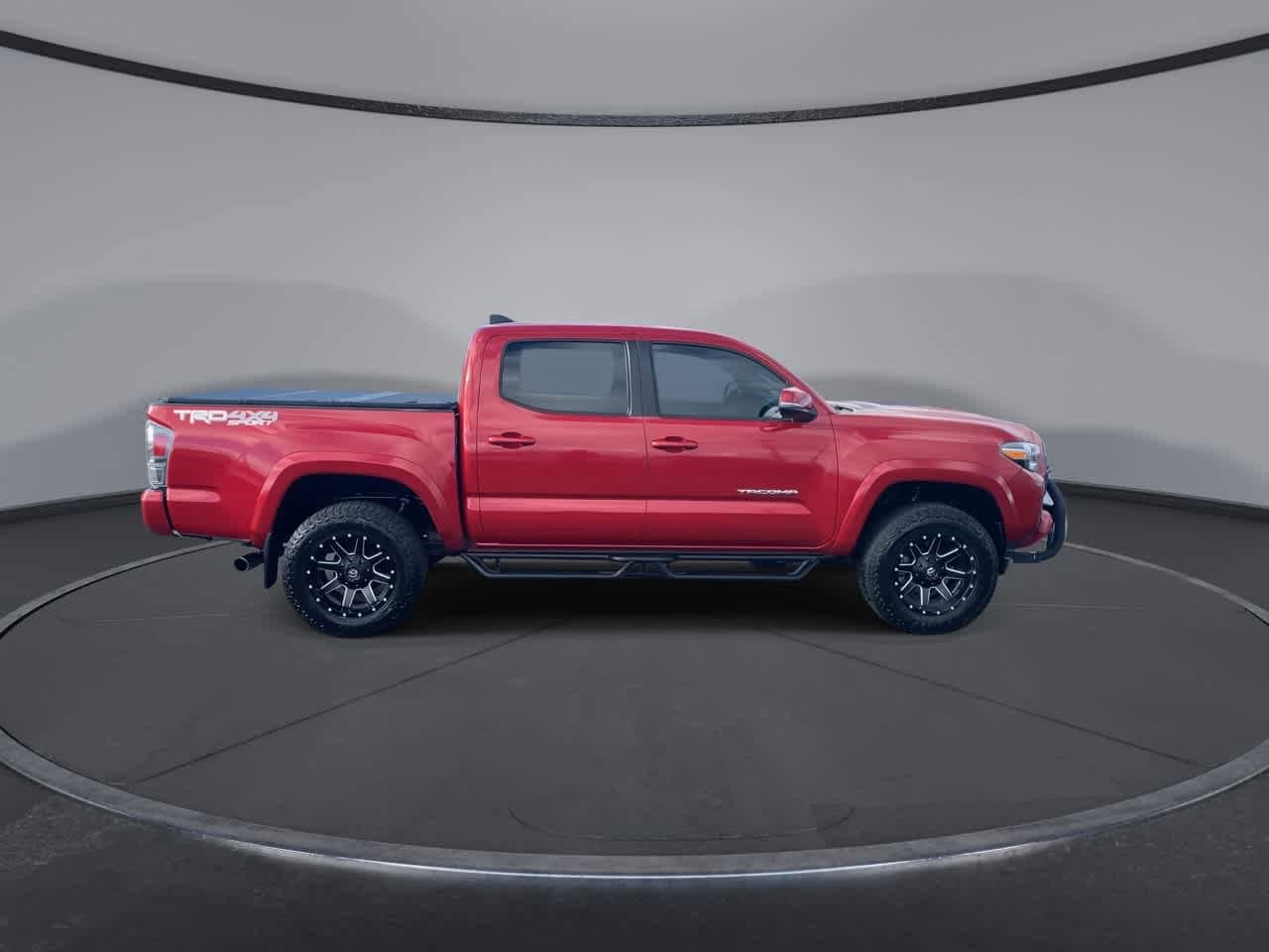 Thumbnail: 2022 Toyota Tacoma - 9