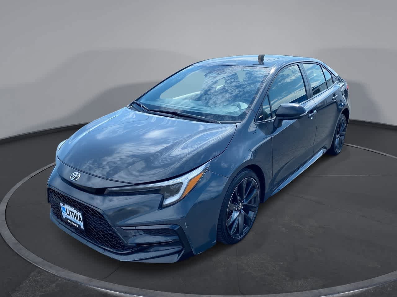 Thumbnail: 2024 Toyota Corolla - 1