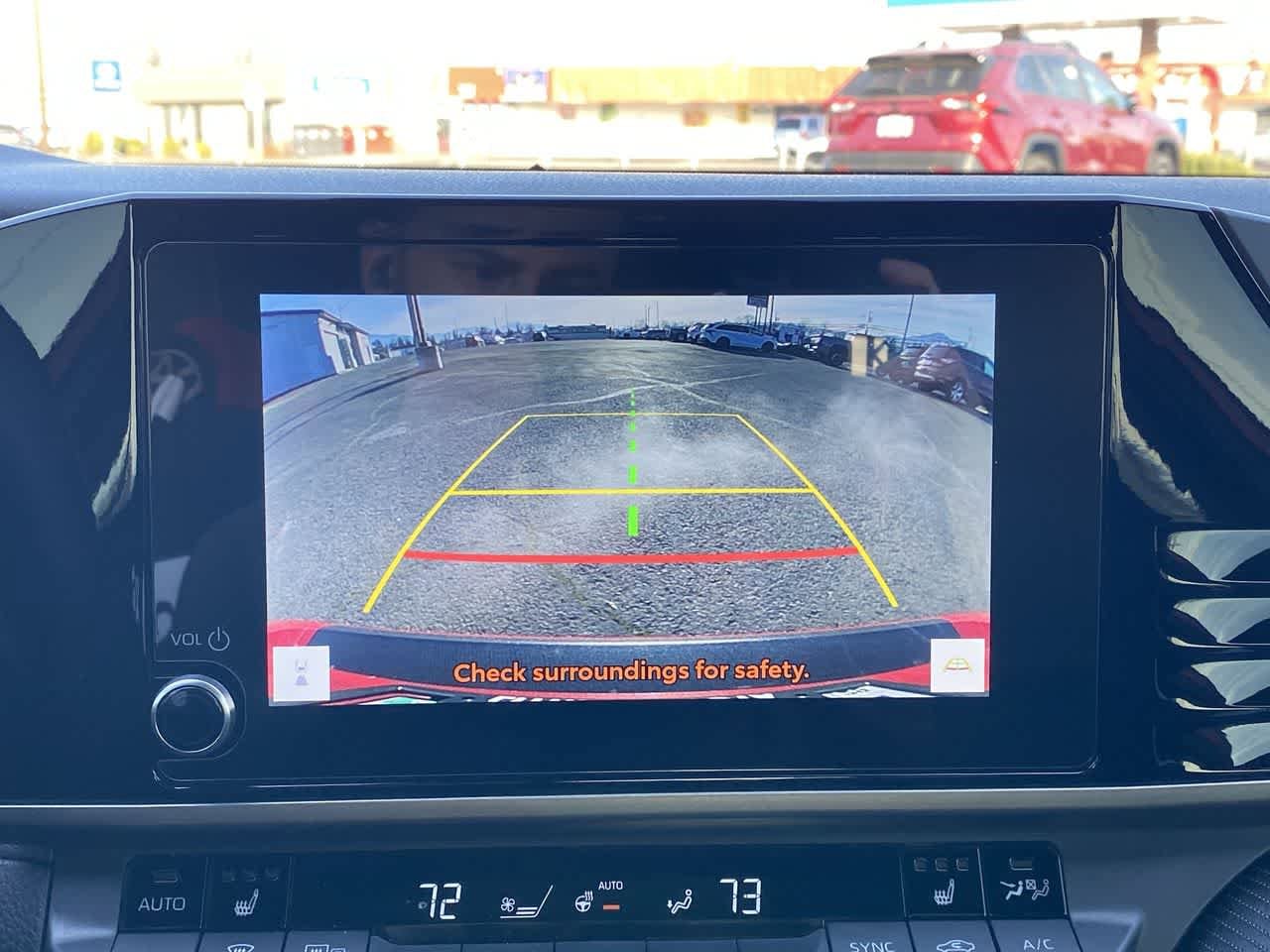 Thumbnail: 2025 Toyota Camry - 17