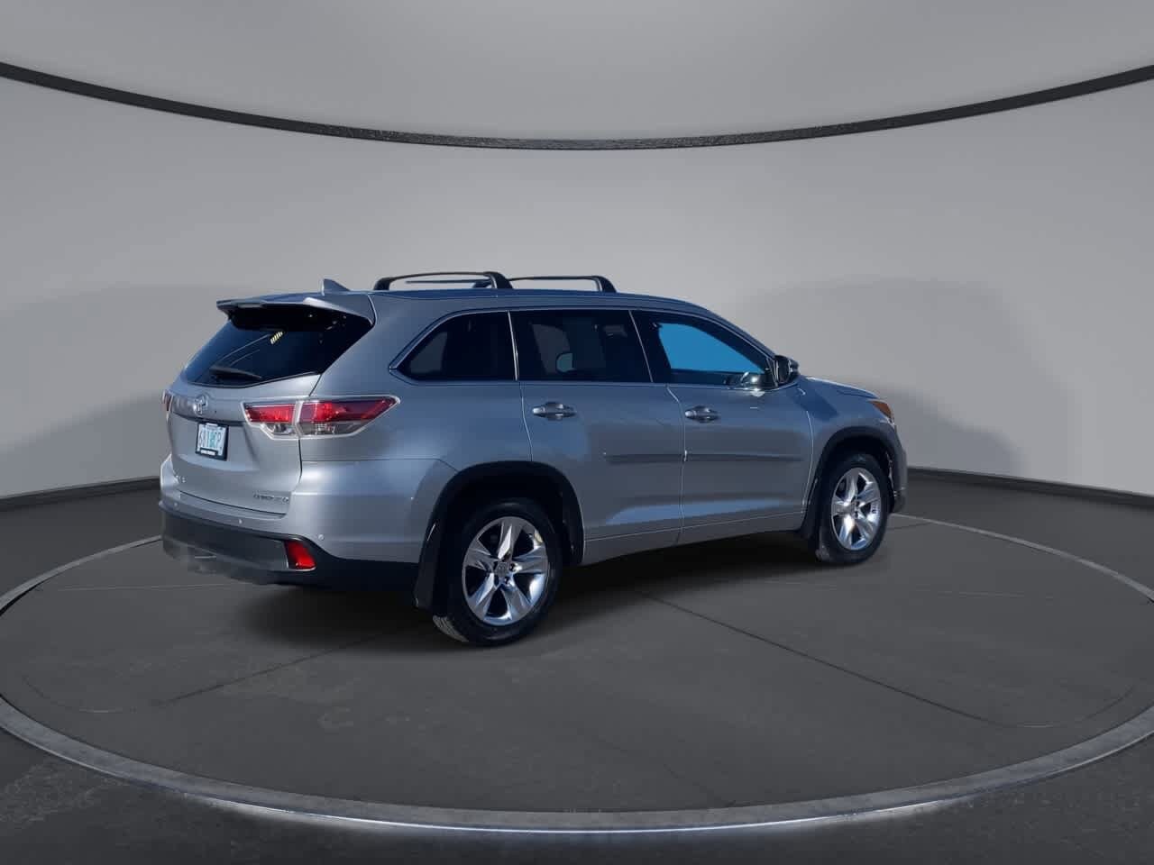 Thumbnail: 2015 Toyota Highlander - 8