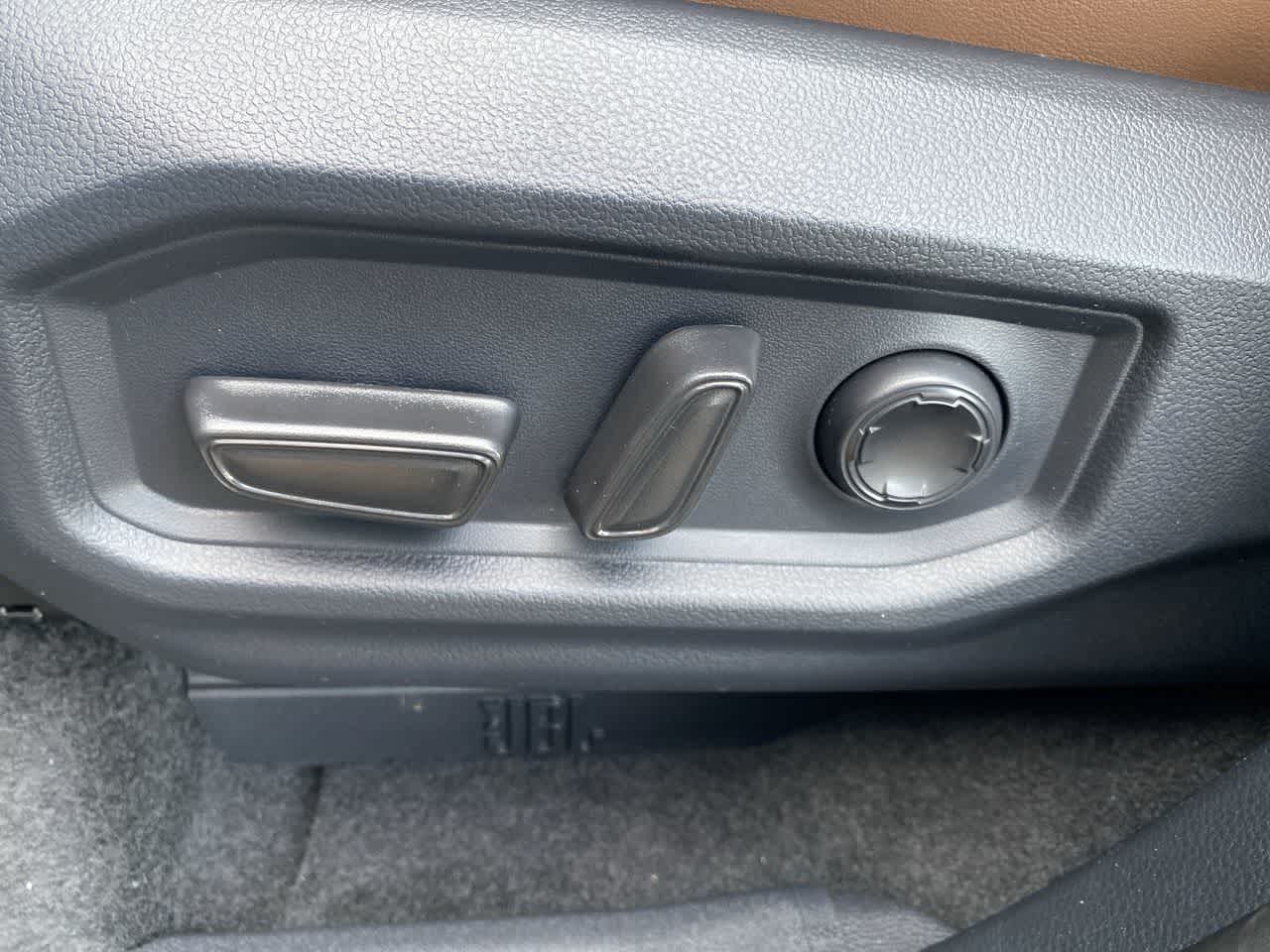 Thumbnail: 2026 Toyota Tundra - 12