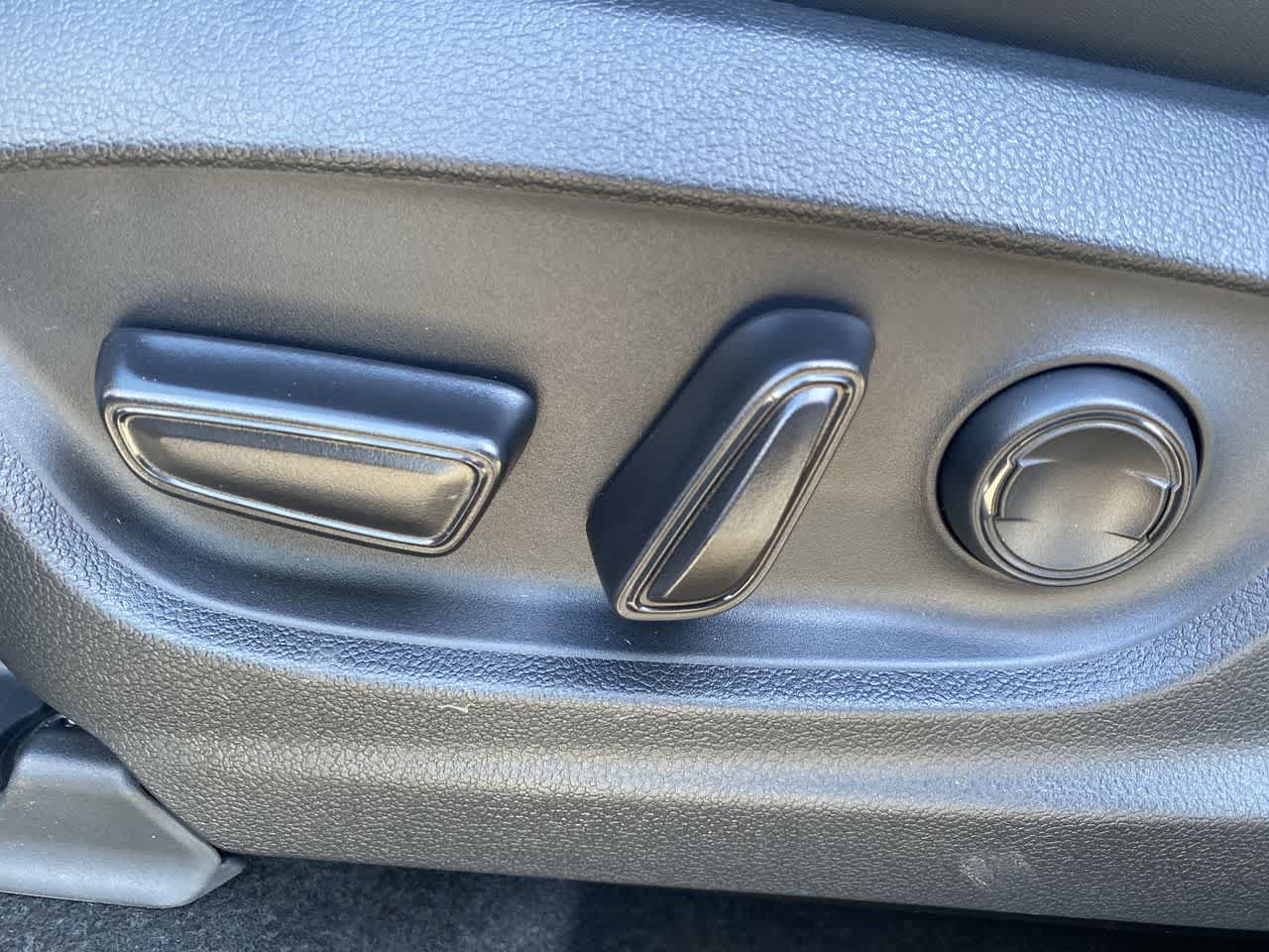 Thumbnail: 2026 Toyota bZ - 12