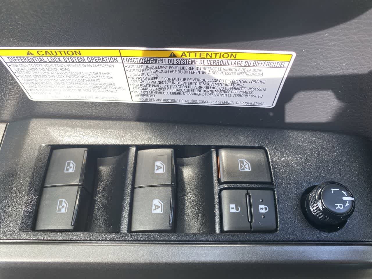 Thumbnail: 2020 Toyota Tacoma - 13