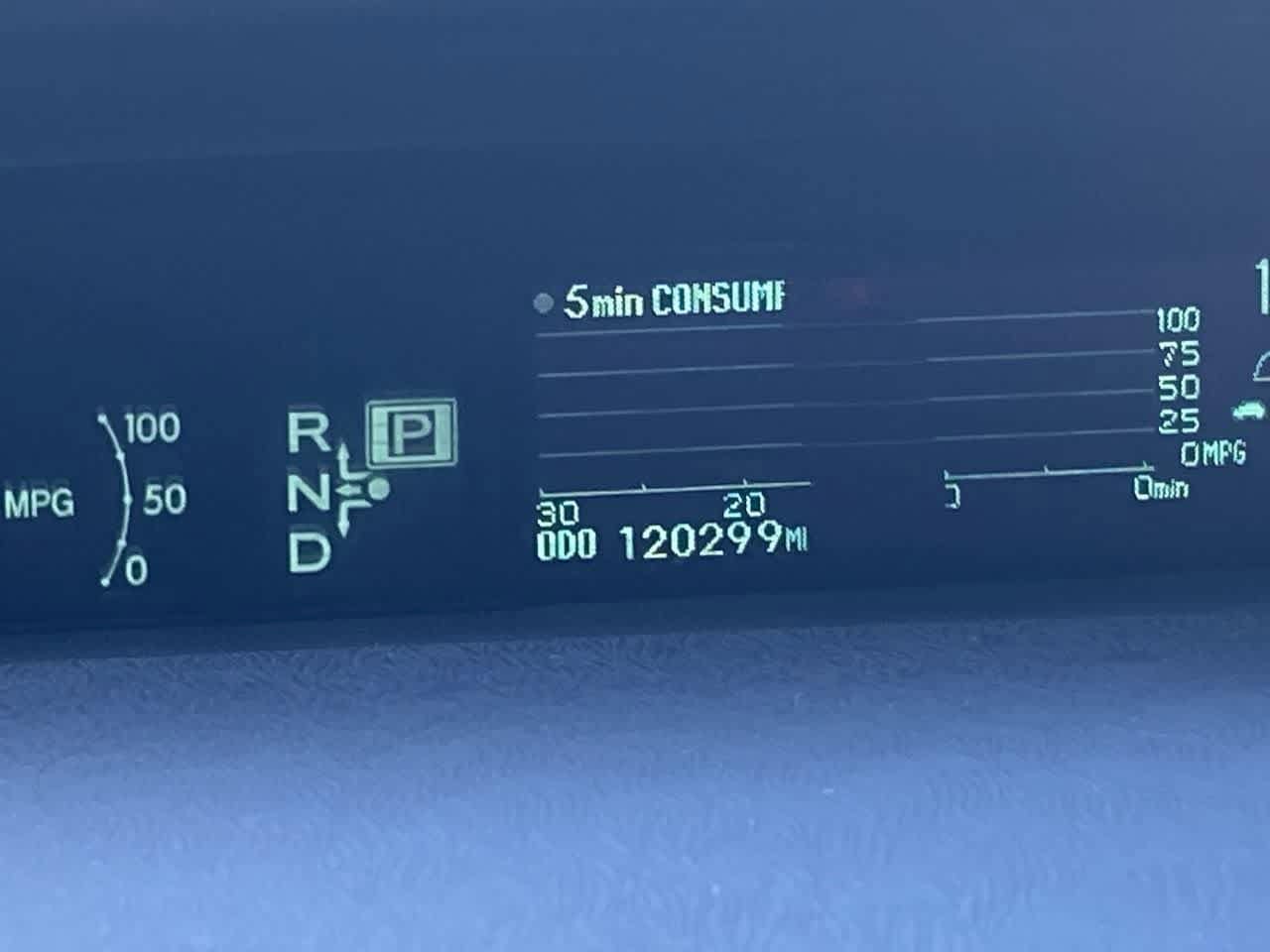 Thumbnail: 2010 Toyota Prius - 15