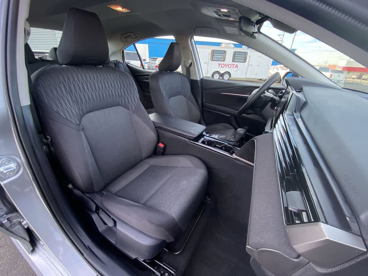 Thumbnail: 2025 Toyota Camry - 23