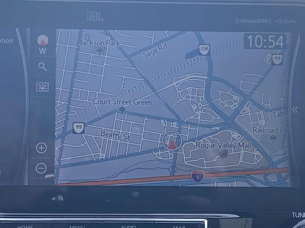 Thumbnail: 2020 Toyota Highlander - 18