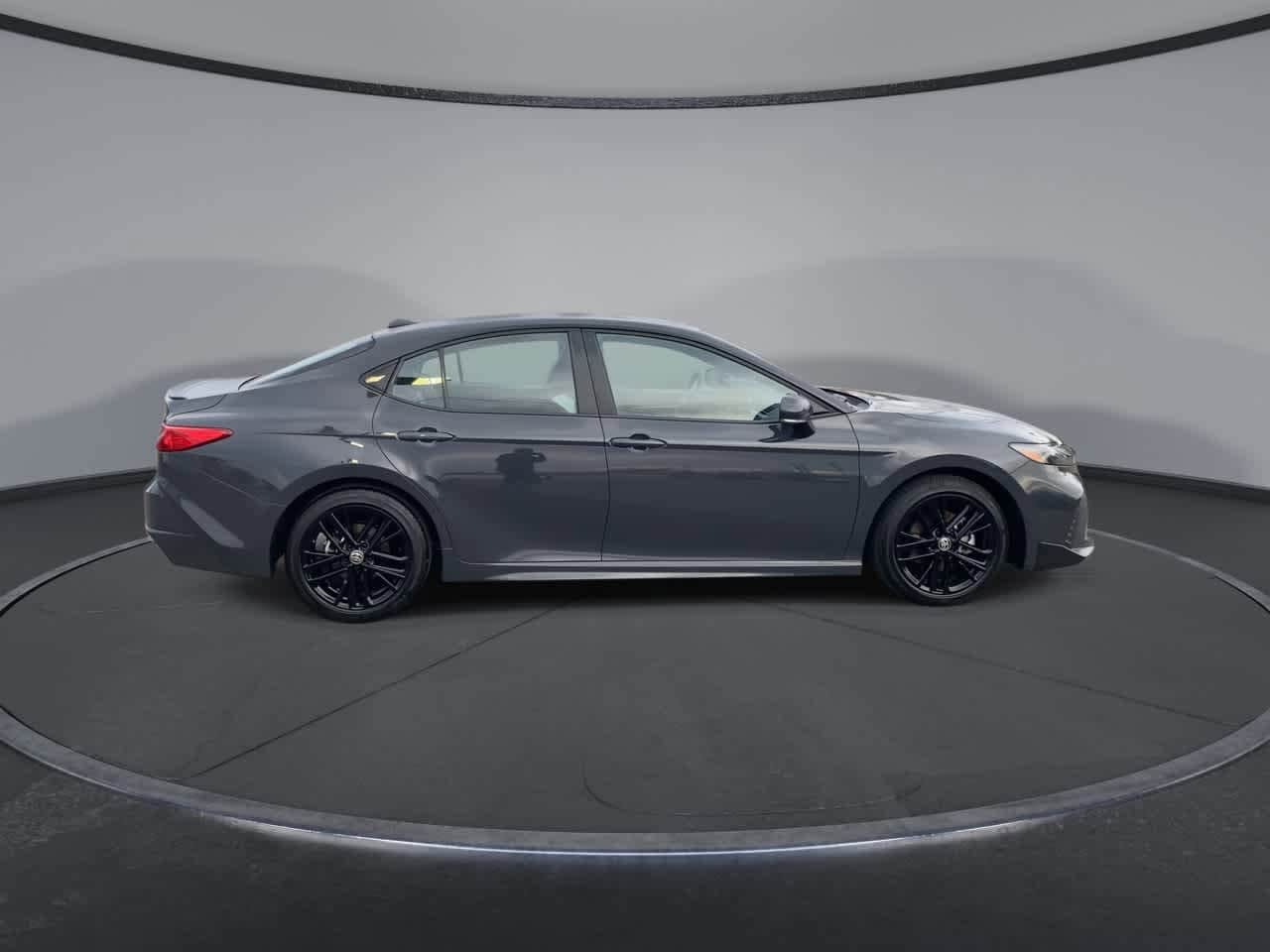 Thumbnail: 2025 Toyota Camry - 9