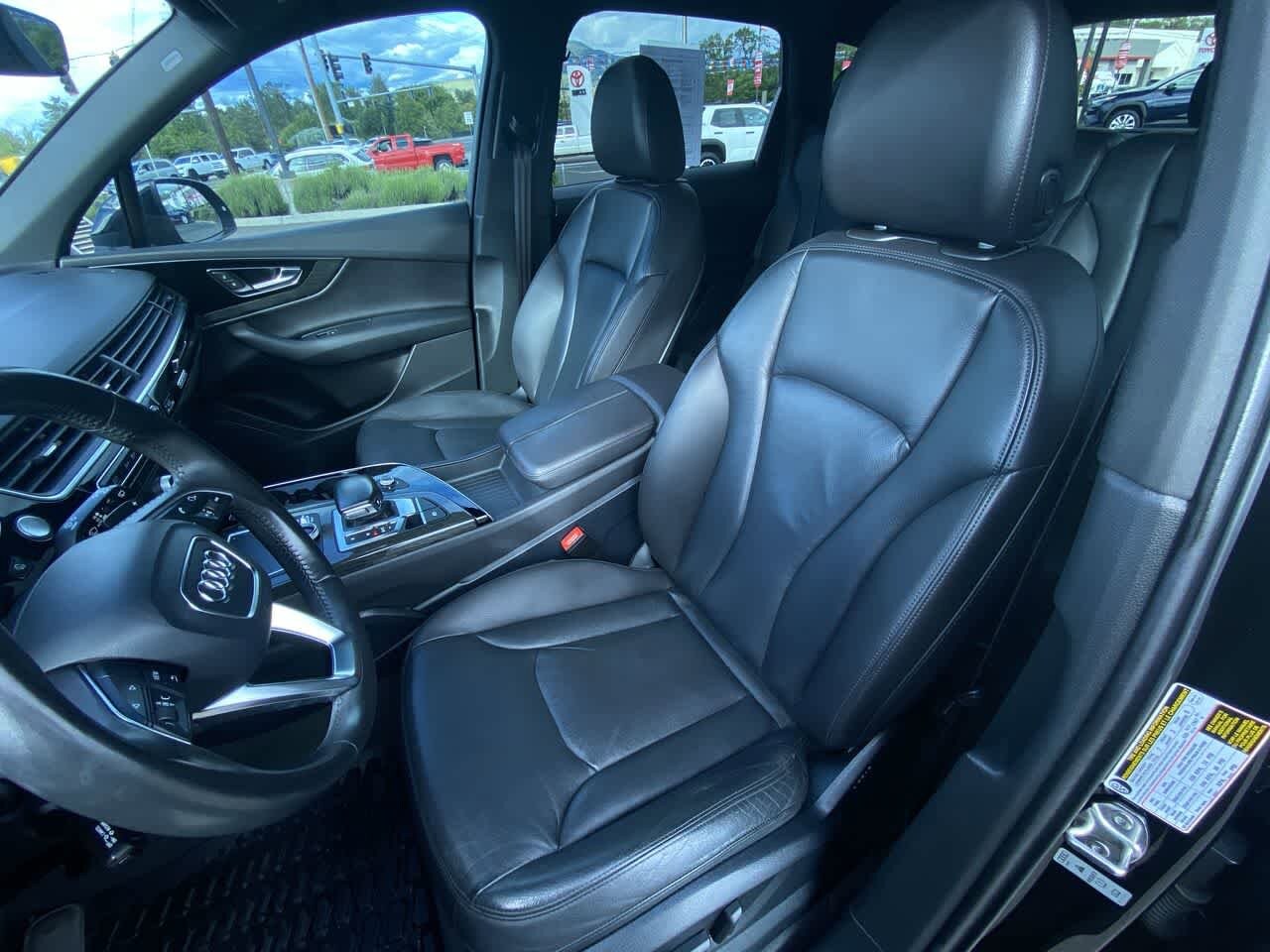 Thumbnail: 2017 Audi Q7 - 11