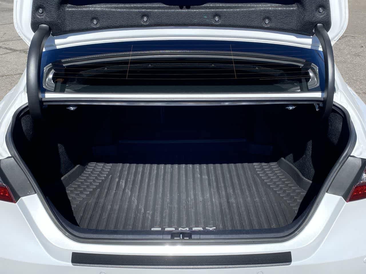 Thumbnail: 2024 Toyota Camry - 24