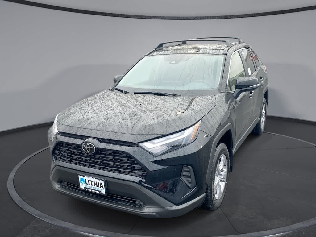 New 2025 Toyota RAV4 XLE XLE AWD SUV