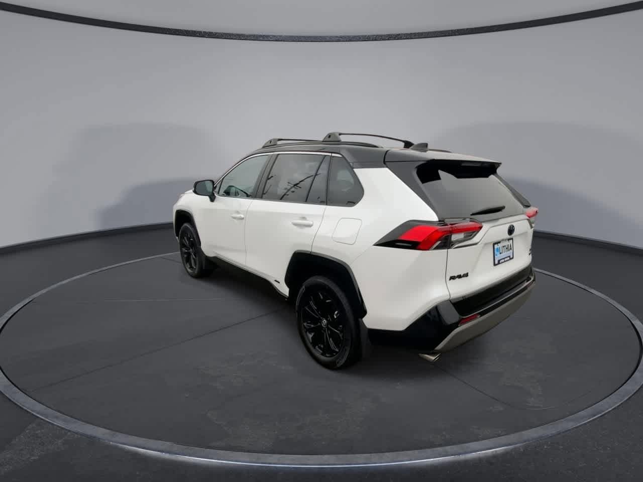Thumbnail: 2024 Toyota RAV4 - 6