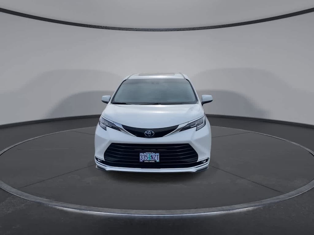 Certified 2023 Toyota Sienna XLE 7 Passenger Van Passenger Van