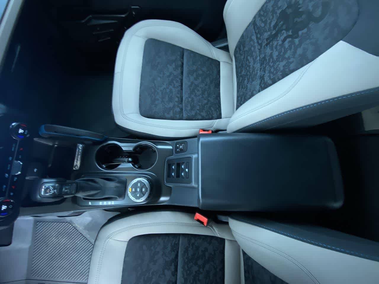 Thumbnail: 2023 Ford Bronco - 21