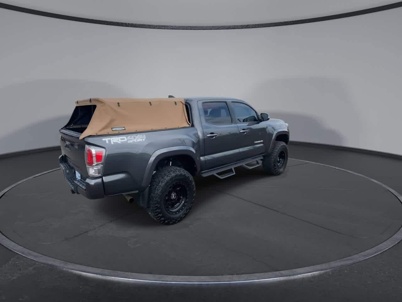 Thumbnail: 2020 Toyota Tacoma - 8