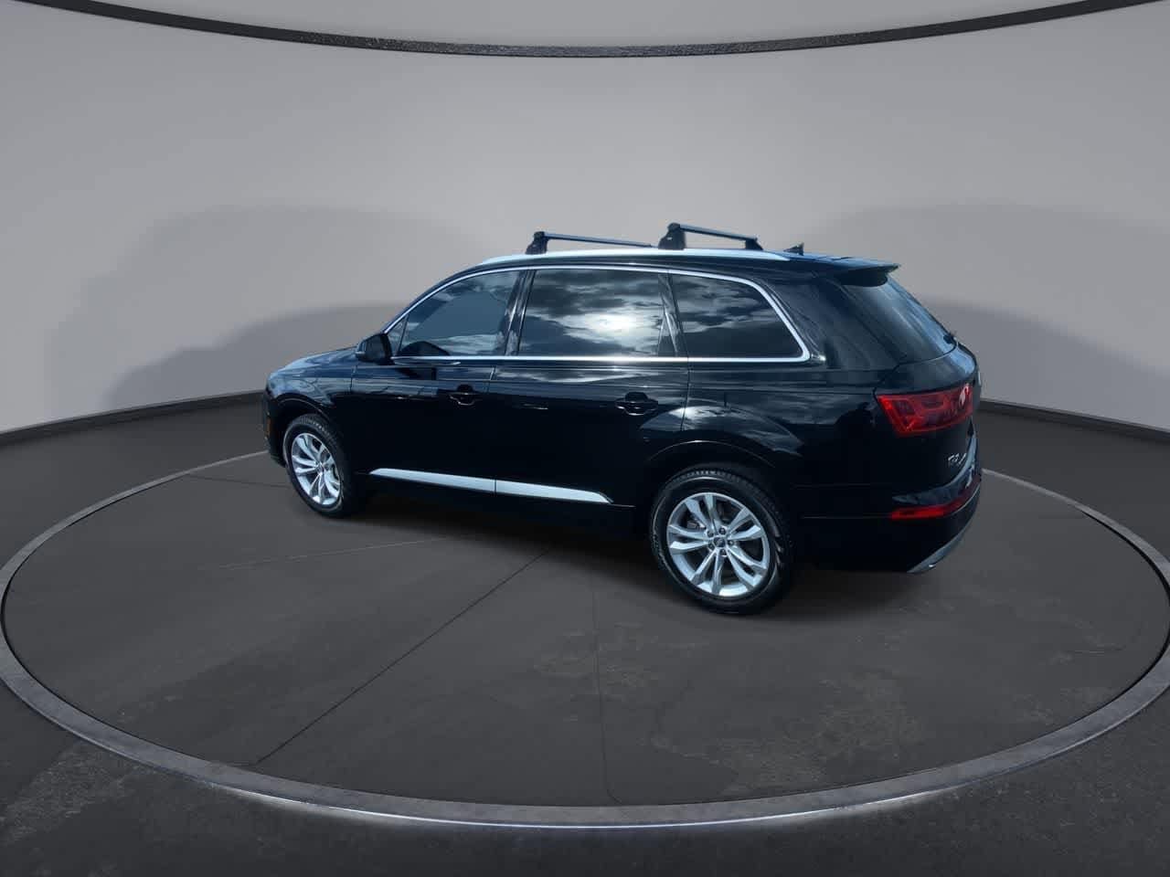 Thumbnail: 2017 Audi Q7 - 6